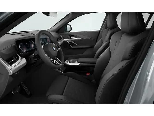 Usado BMW X2 163 HP (119 kW) 2025 Cinzento SUV
