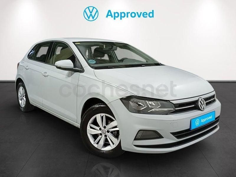 Usado VW Polo Advance 95 CV (69 kW) 2020 Gris / plata Utilitario