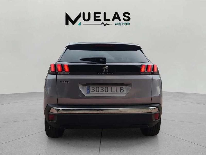 Usado Peugeot 3008 Allure 120 CV (88 kW) 2020 Gris SUV