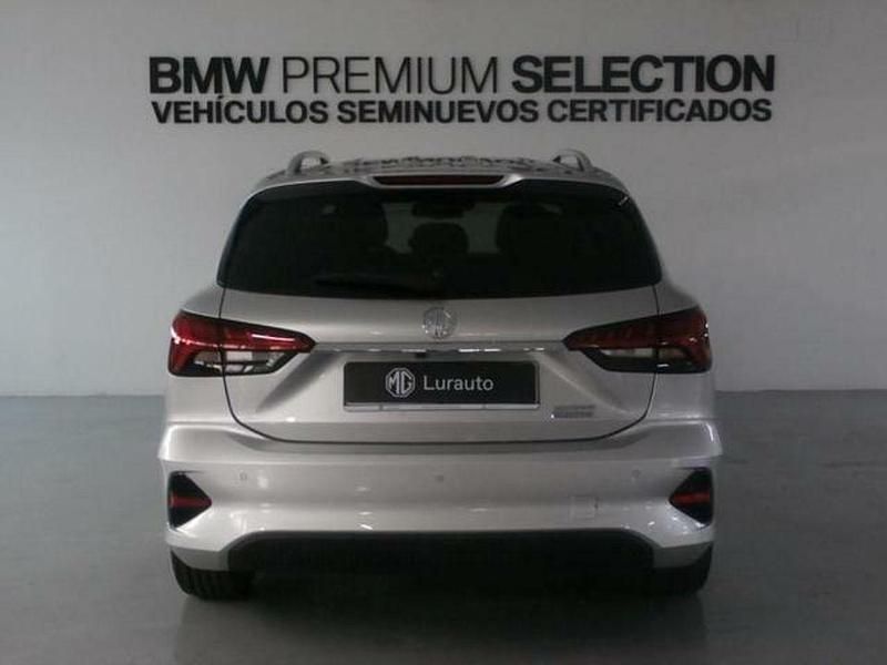 Usado MG MG5 EV Long Range Luxury 114 kW (156 CV) 2023 Gris Familiar