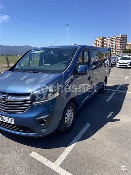 Usado Opel Vivaro 145 CV (106 kW) 2017 Azul Monovolumen