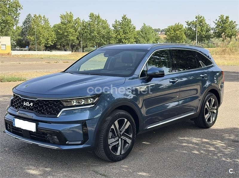 Azul Usado 2023 Kia Sorento SUV | 34.900 € (Buen precio) - Imagen 1/4