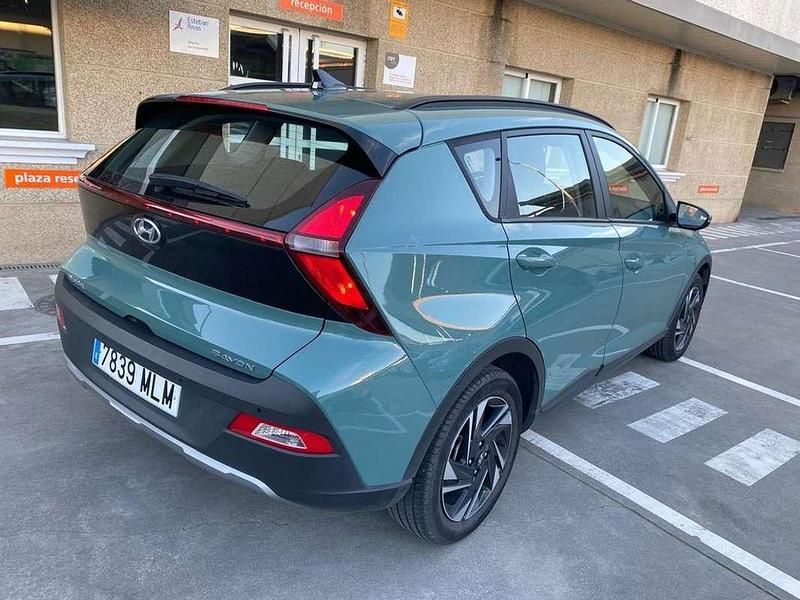 Usado Hyundai Bayon 84 CV (61 kW) 2023 Verde SUV