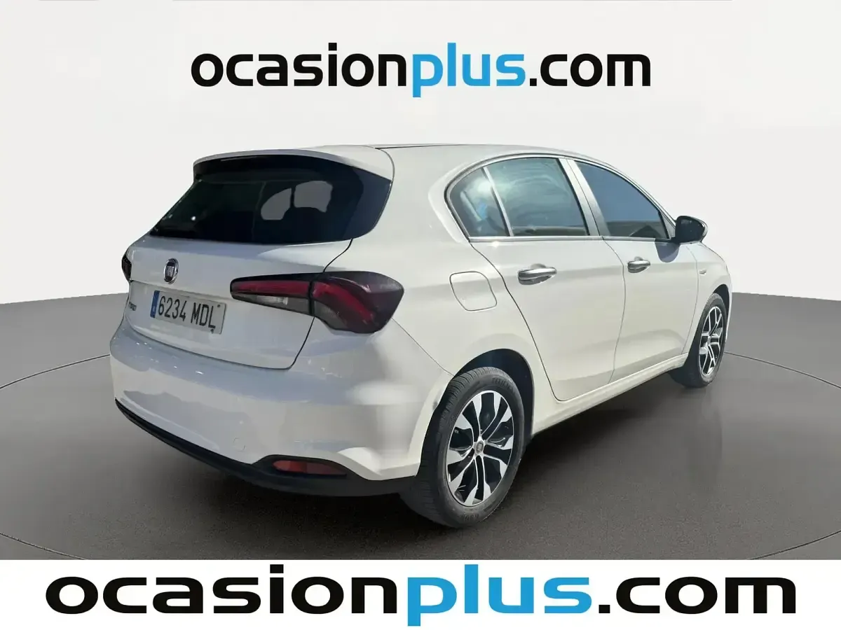 Usado Fiat Tipo 101 CV (74 kW) 2023 Blanco Berlina