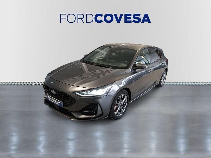 Gris Usado 2023 Ford Focus ST-Line X Berlina | 18.690 € (Un poco caro) - Imagen 1/4