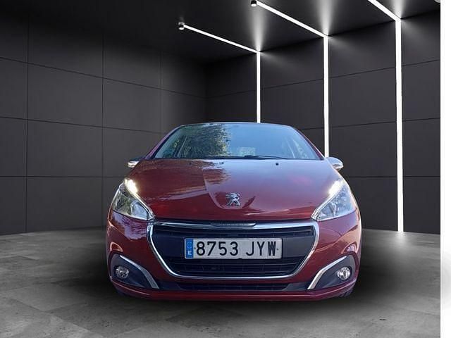 Usado Peugeot 208 Style 82 CV (60 kW) 2017 Rojo Utilitario