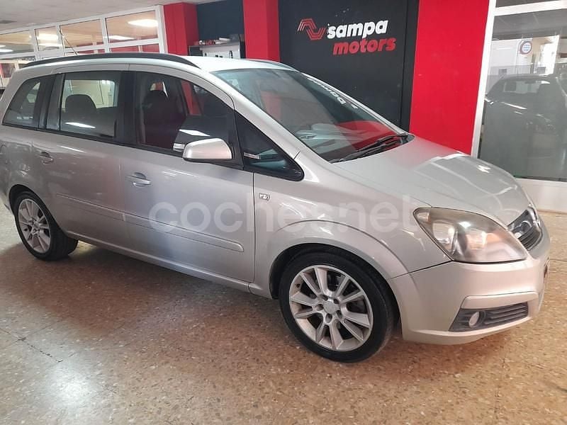 Beige Usado 2005 Opel Zafira Cosmo Monovolumen | 4990 € (Precio justo) - Imagen 1/4