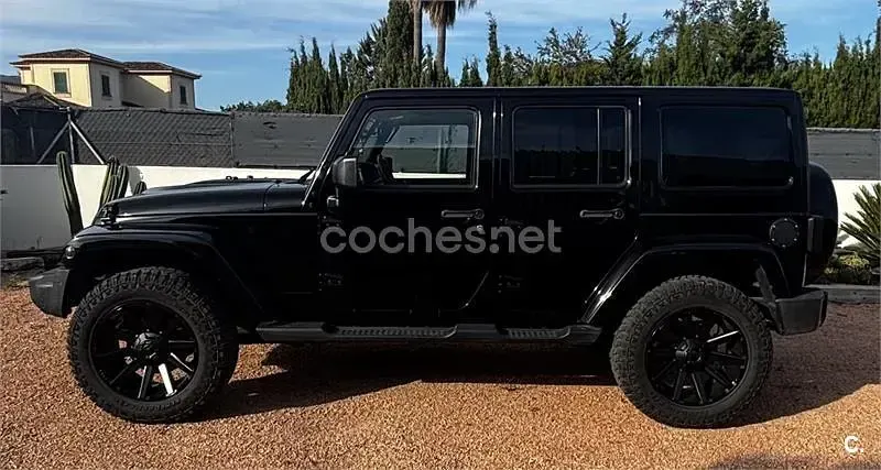 Usado Jeep Wrangler Unlimited 200 CV (147 kW) 2015 Negro SUV