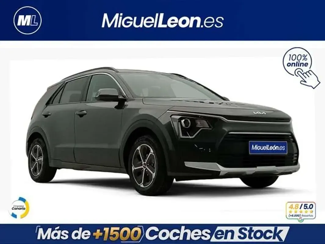 Usado Kia Niro 141 CV (103 kW) 2025 Gris SUV