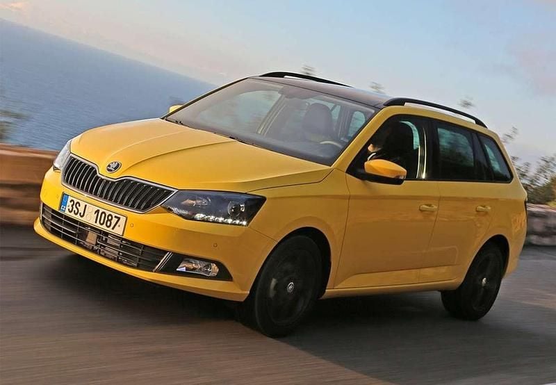 Usado Skoda Fabia Ambition 95 HP (69 kW) 2021 Branco Citadino