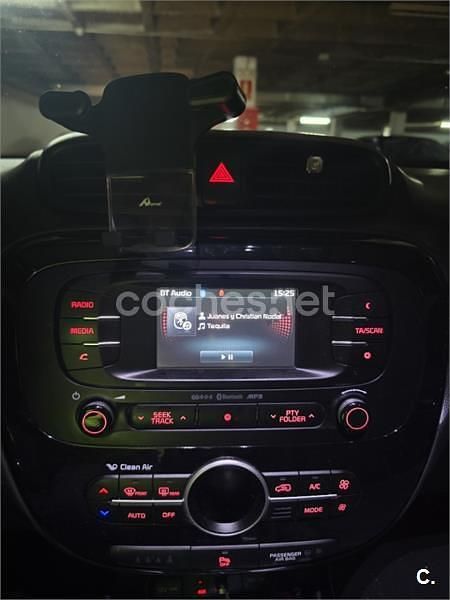 Usado Kia Soul 136 CV (100 kW) 2015 Negro SUV