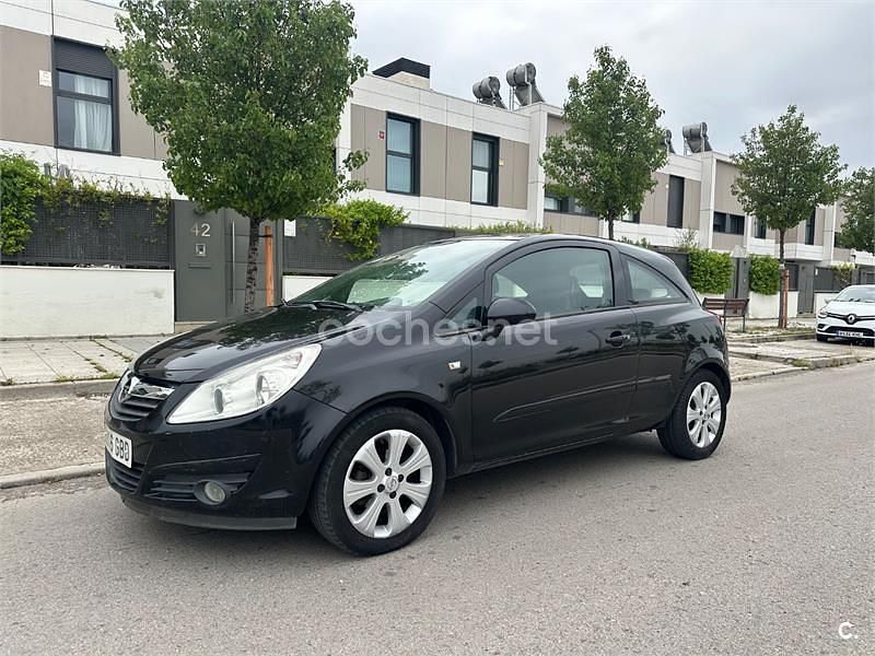 Usado Opel Corsa Enjoy 75 CV (55 kW) 2008 Negro Utilitario