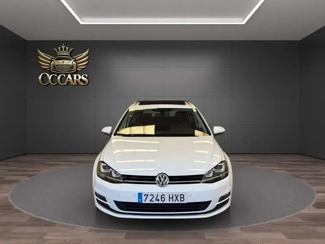 Usado VW Golf VII Sportline 110 CV (80 kW) 2015 Blanco Familiar