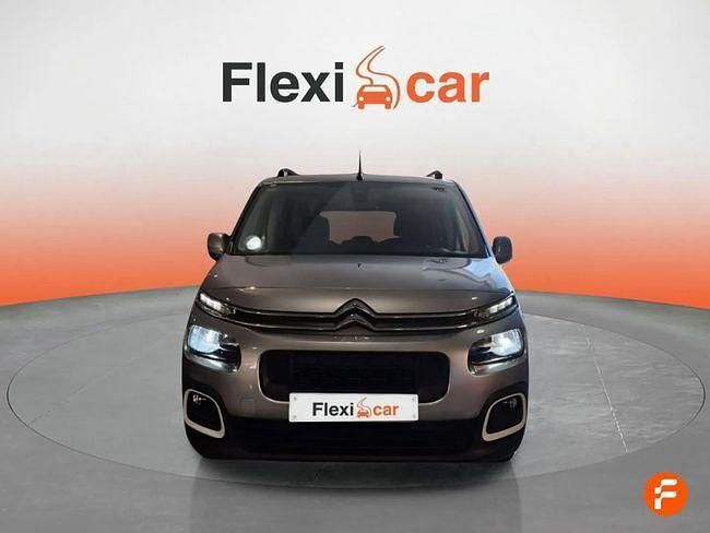 Usado Citroën Berlingo Shine 102 CV (75 kW) 2021 Gris / plata Monovolumen