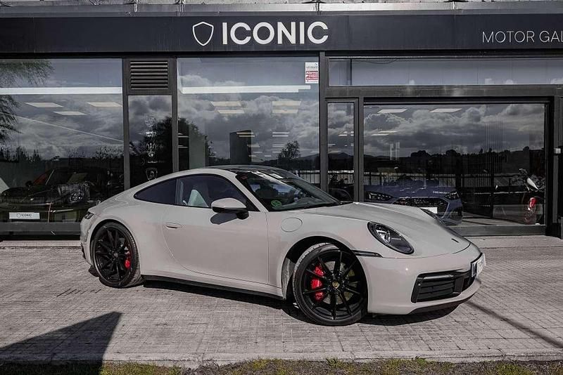 Gris / plata Usado 2019 Porsche 911 Carrera 4S Coupe | 145.900 € (Caro) - Imagen 1/4
