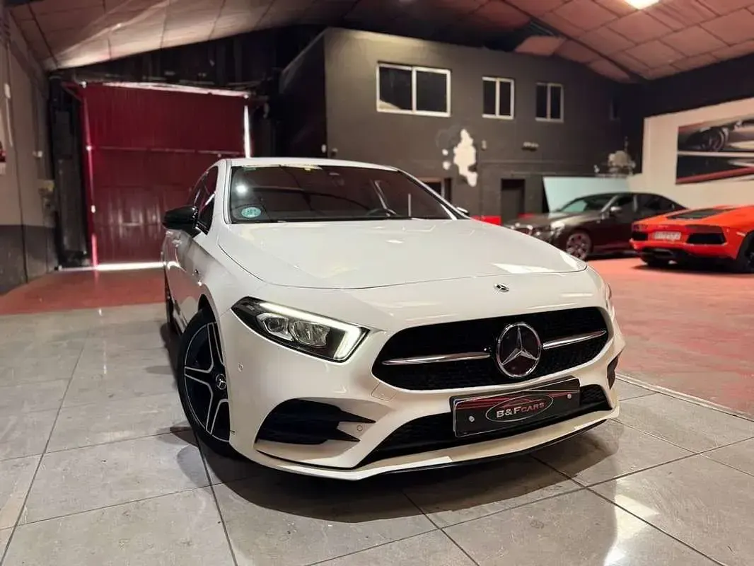 Usado Mercedes A200 150 CV (110 kW) 2022 Blanco Utilitario