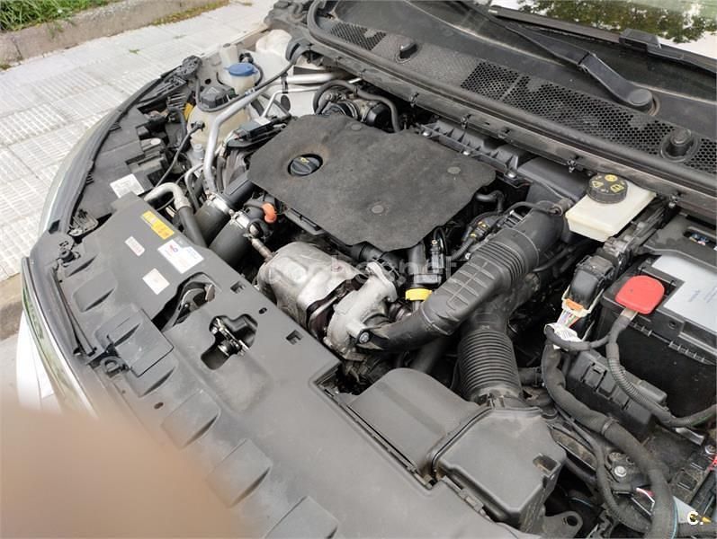 Usado Peugeot 308 Business-Line 130 CV (95 kW) 2018 Blanco Berlina