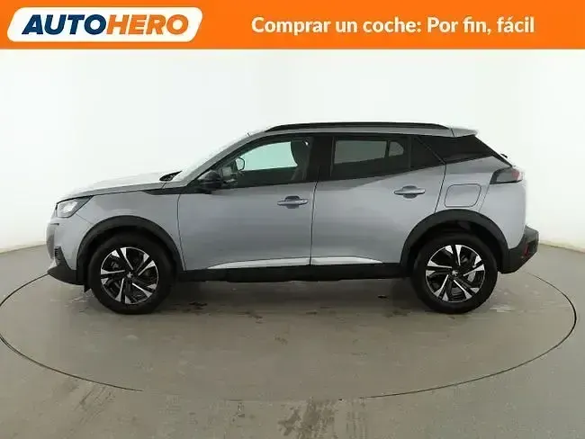 Usado Peugeot 2008 Allure 131 CV (96 kW) 2022 Gris SUV