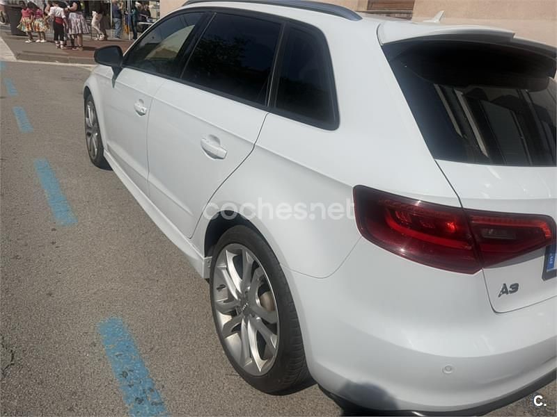 Usado Audi A3 110 CV (80 kW) 2016 Blanco Berlina