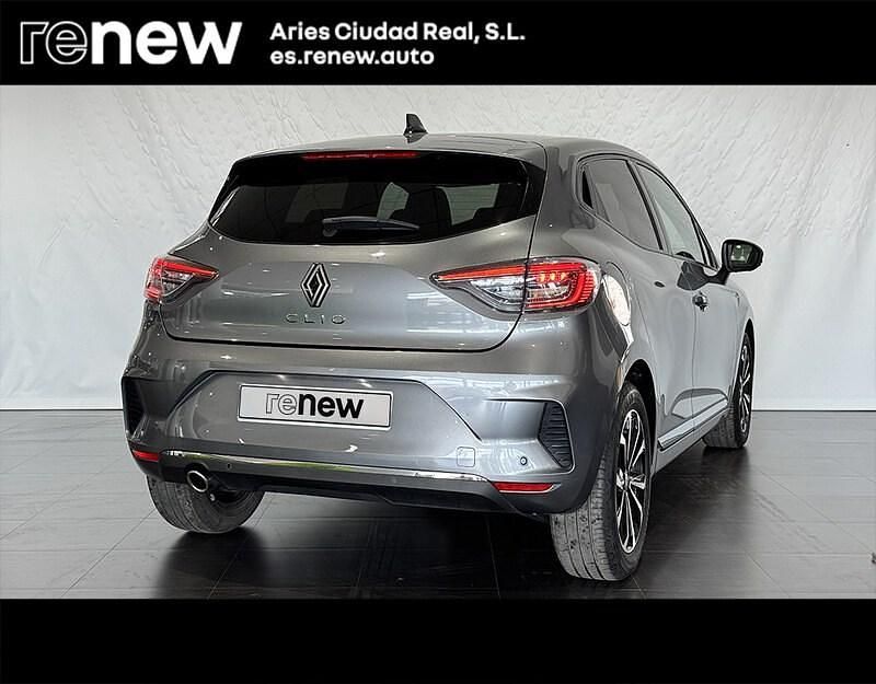 Begagnad Renault Clio V Techno 90 HK (66 kW) 2024 Grå Sedan