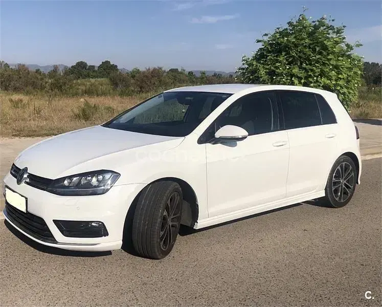Usado VW Golf VII Sportline 150 CV (110 kW) 2017 Blanco Familiar