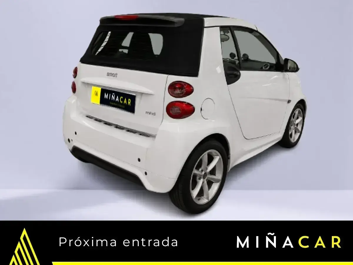 Usado Smart ForTwo Cabrio Passion 71 CV (52 kW) 2014 Blanco Descapotable