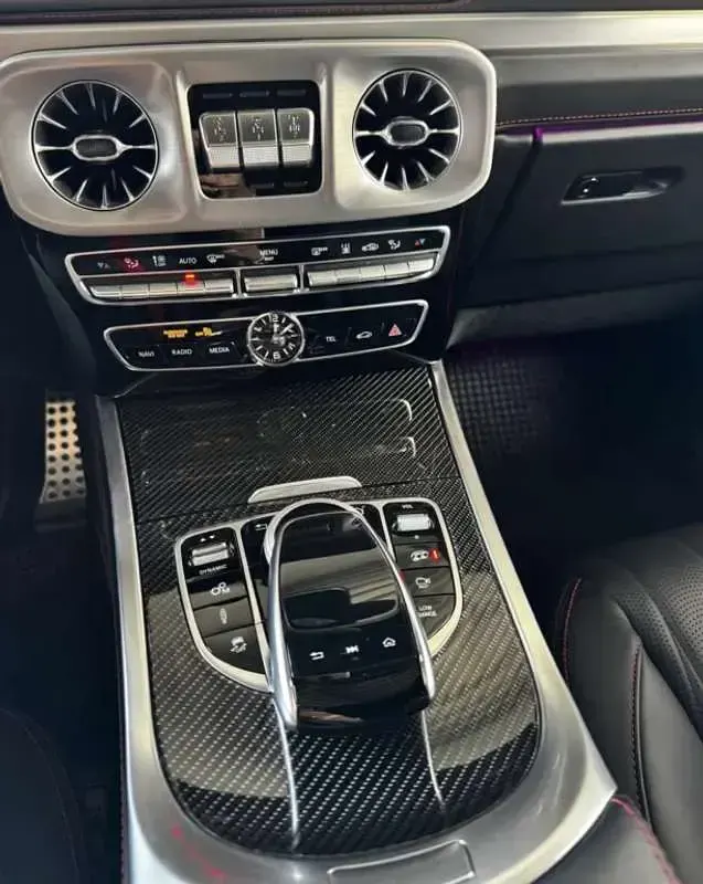 Usado Mercedes G63 AMG AMG 585 CV (430 kW) 2021 Gris SUV