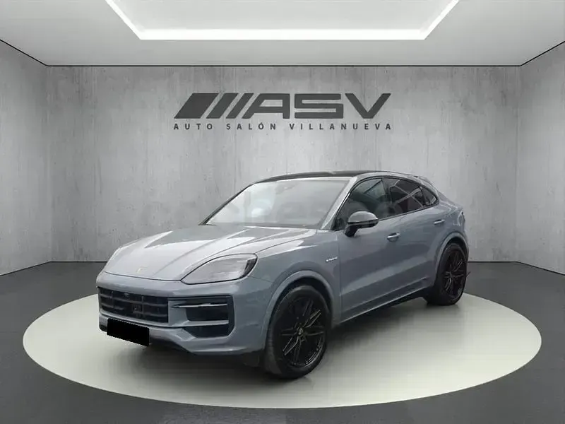 Usado Porsche Cayenne 470 CV (345 kW) 2024 Gris / plata SUV