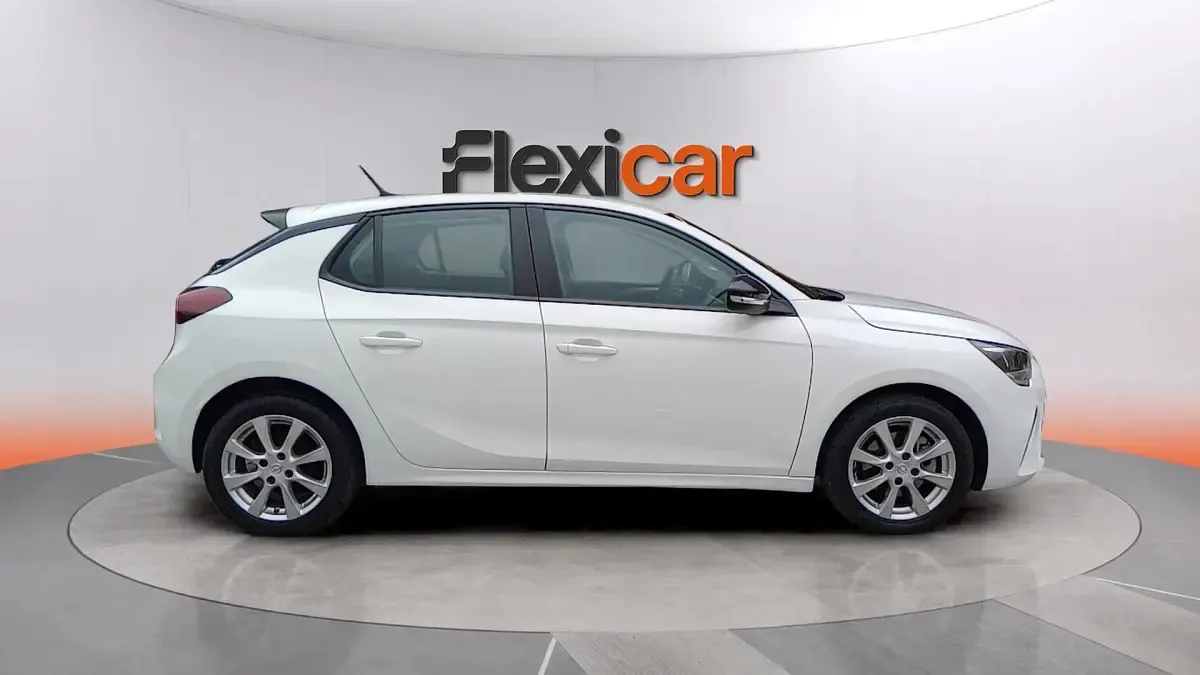 Usado Opel Corsa Elegance 101 CV (74 kW) 2023 Blanco Utilitario