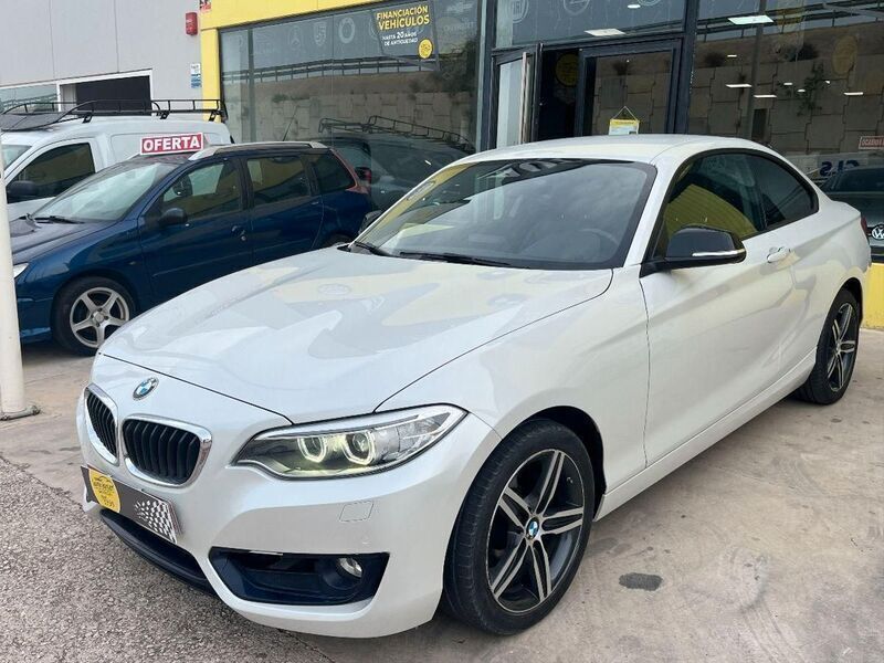 Blanco Usado 2017 BMW 218 Sport Line Coupe | 18.500 € (Super precio) - Imagen 1/4