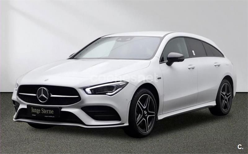 Blanco Usado 2021 Mercedes CLA250e Shooting Brake Familiar | 27.900 € (Buen precio) - Imagen 1/4