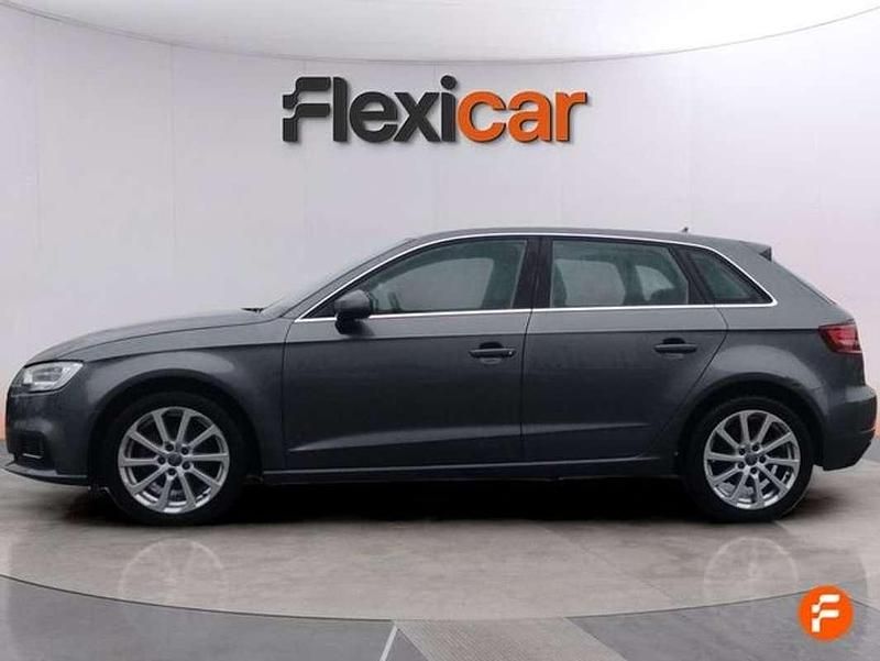 Usado Audi A3 Sportback 116 CV (85 kW) 2017 Gris Utilitario