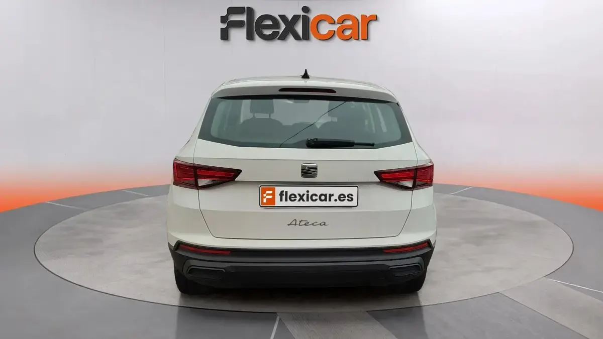 Usado Seat Ateca Reference 110 CV (80 kW) 2023 Blanco SUV