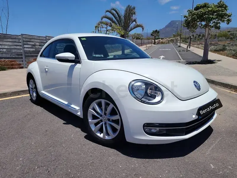 Usado VW Beetle Edition 105 CV (77 kW) 2013 Blanco Utilitario
