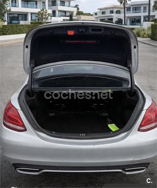 Usado Mercedes C220 170 HP (125 kW) 2018 Cinzento Carrinha