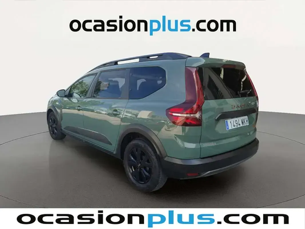 Usado Dacia Jogger Extreme 101 CV (74 kW) 2023 Verde Monovolumen