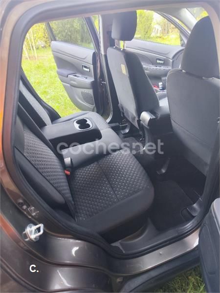Usado Mitsubishi ASX Motion 117 CV (86 kW) 2012 Marrón SUV