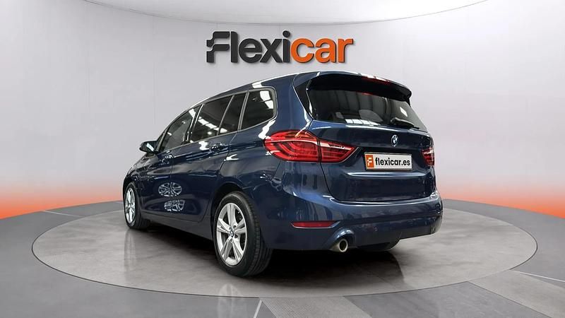 Usado BMW 216 109 CV (80 kW) 2020 Azul Familiar