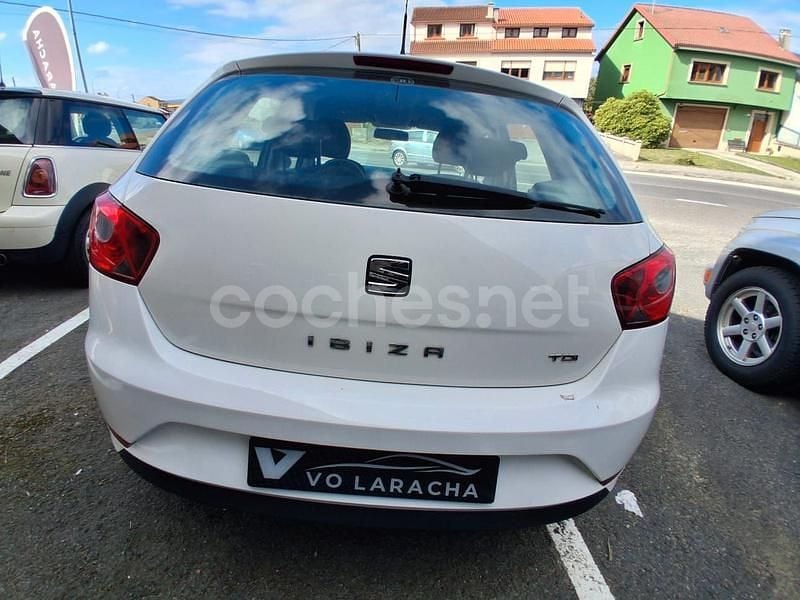 Usado Seat Ibiza Style 105 CV (77 kW) 2014 Blanco Berlina