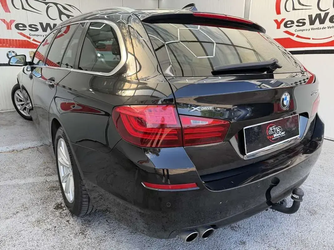 Usado BMW 525 Luxury Line 218 CV (160 kW) 2014 Negro Familiar