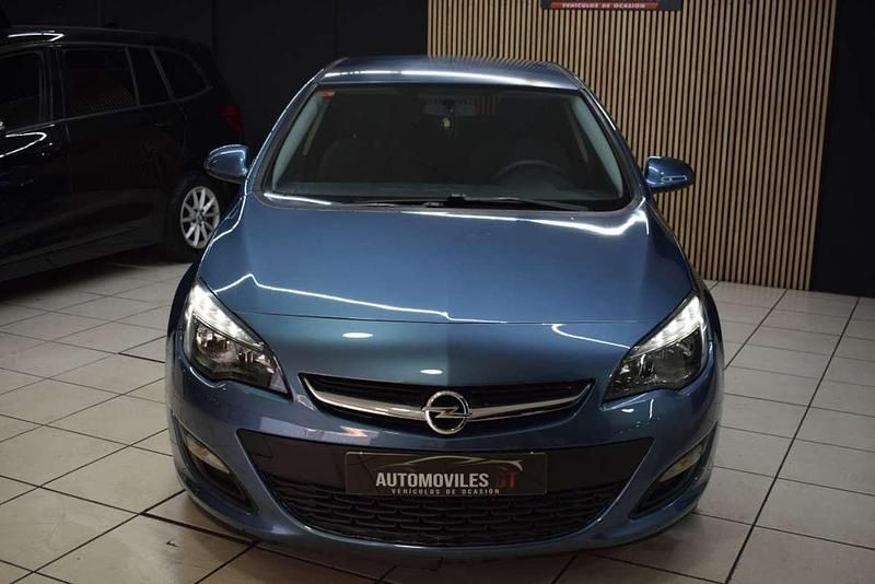 Usado Opel Astra Excellence 110 CV (80 kW) 2013 Utilitario