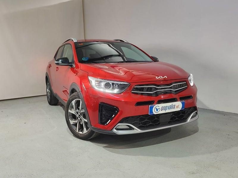 Usado Kia Stonic GT-Line 101 CV (74 kW) 2021 Rojo SUV