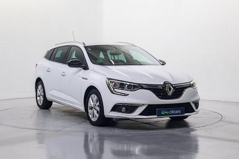 Usado Renault Mégane GrandTour LIMITED 140 CV (102 kW) 2018 Blanco Familiar