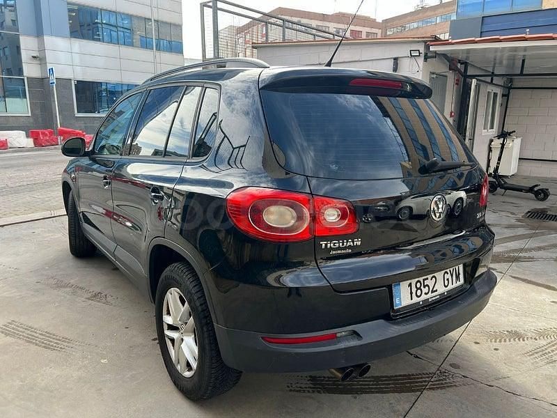 Usado VW Tiguan Sport 140 CV (102 kW) 2010 Negro SUV