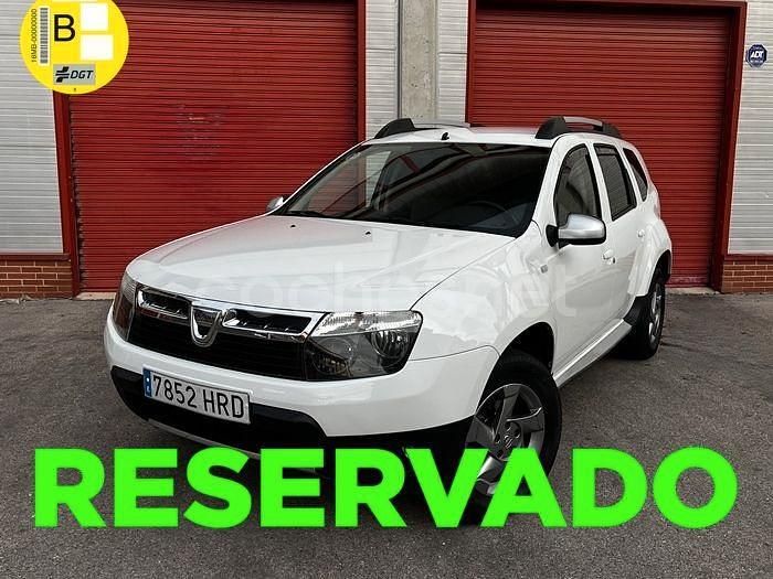 Blanco Usado 2013 Dacia Duster Lauréate SUV | 9300 € (Buen precio) - Imagen 1/4