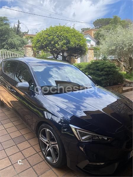 Usado Seat Leon FR 150 CV (110 kW) 2022 Azul Berlina