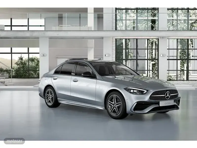 Usado Mercedes C220 197 CV (144 kW) 2025 Plateado Berlina