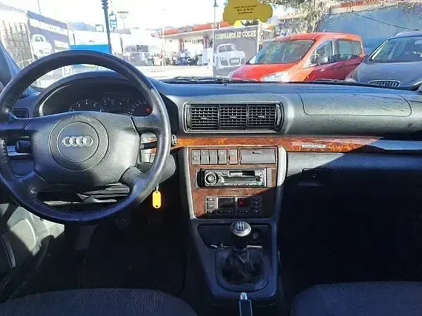 Brugt Audi A4 193 HK (141 kW) 1999 Blå Stationcar