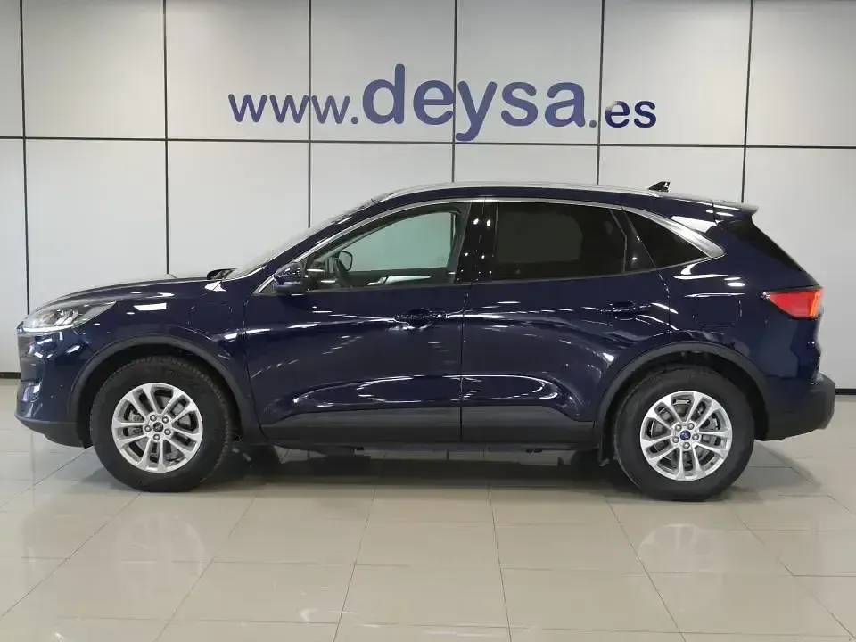Usado Ford Kuga Titanium 225 CV (165 kW) 2022 Azul SUV