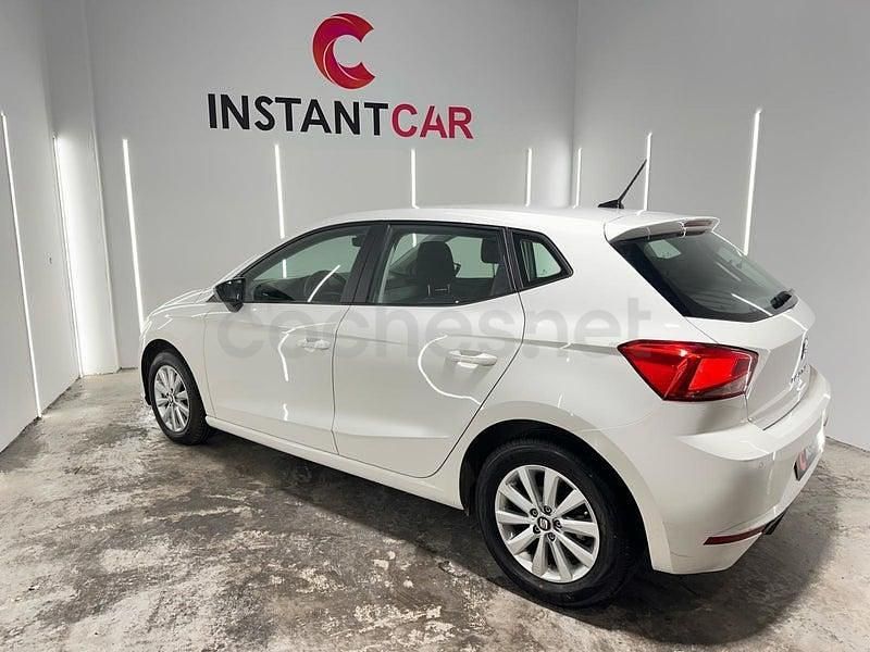 Usado Seat Ibiza Style 110 CV (80 kW) 2021 Blanco Utilitario